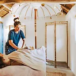 Mobil-home 4 Pers A Avec Terrasse - Api-1-52-1456 Campsite