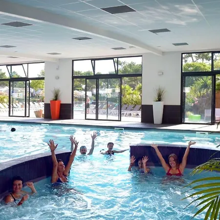 Mobil-home 4 Pers à Avec Terrasse - Api-1-52-1456