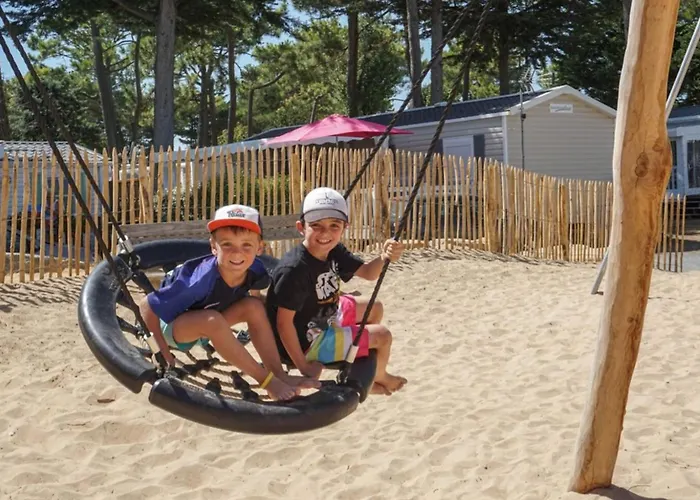 Mobil-home 4 Pers à Avec Terrasse - Api-1-52-1456 *