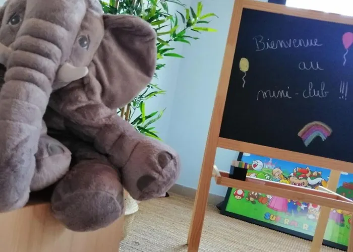 Camping Mobil-home 4 Pers à Avec Terrasse - Api-1-52-1456 *