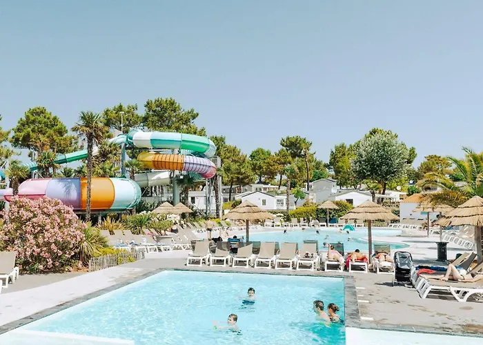 Mobil-home 4 Pers à Avec Terrasse - Api-1-52-1456 * Saint-Jean-de-Monts